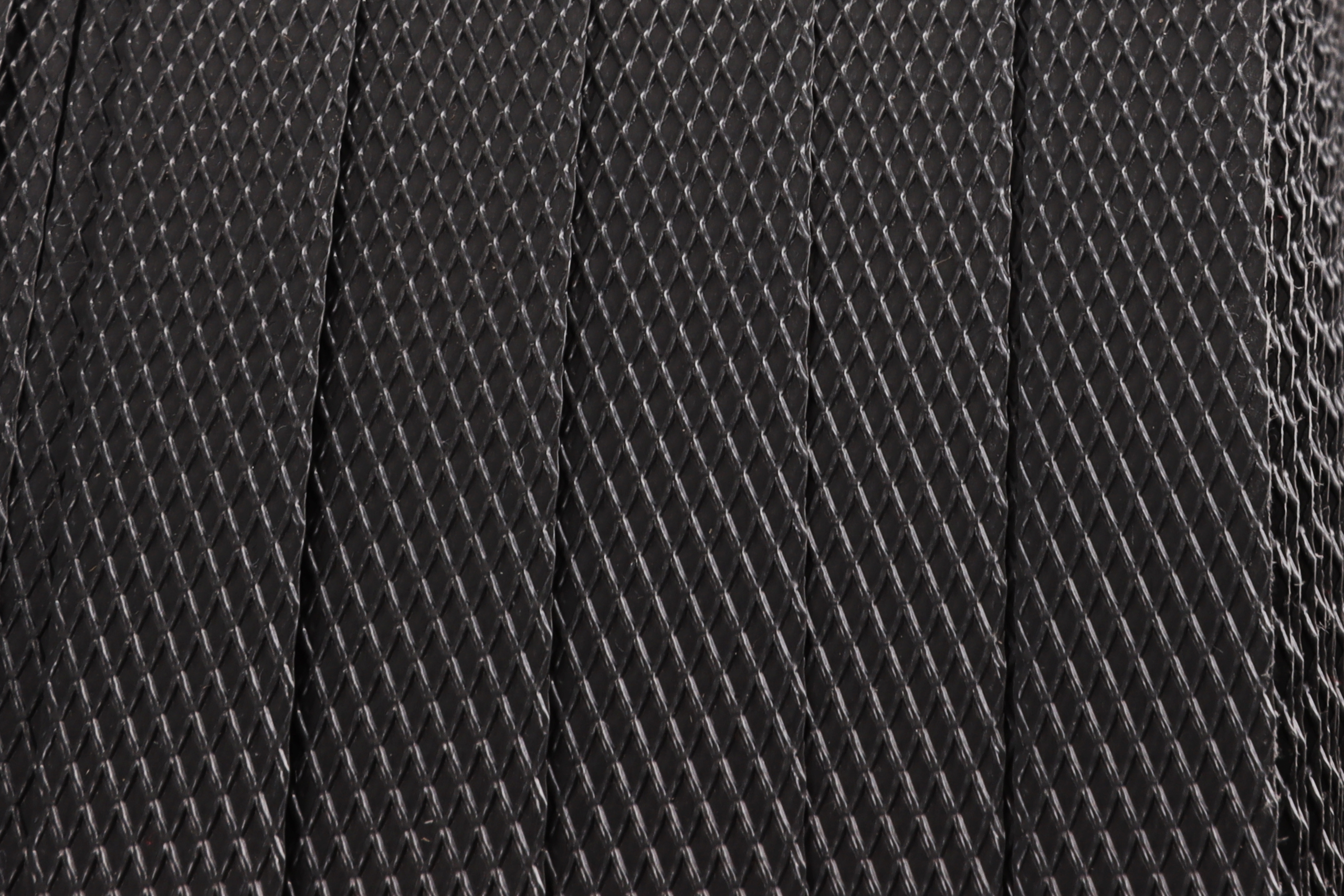 PP-Band Schwarz, 12x0,55mm, 200mm Kern, Reisskraft ca. 133kg, 3.000m pro Rolle
